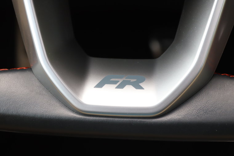 Vehicle Image 32