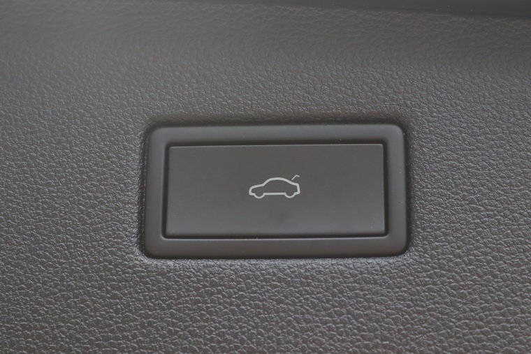Vehicle Image 39