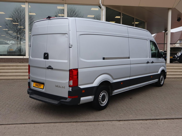 Vehicle Image 37