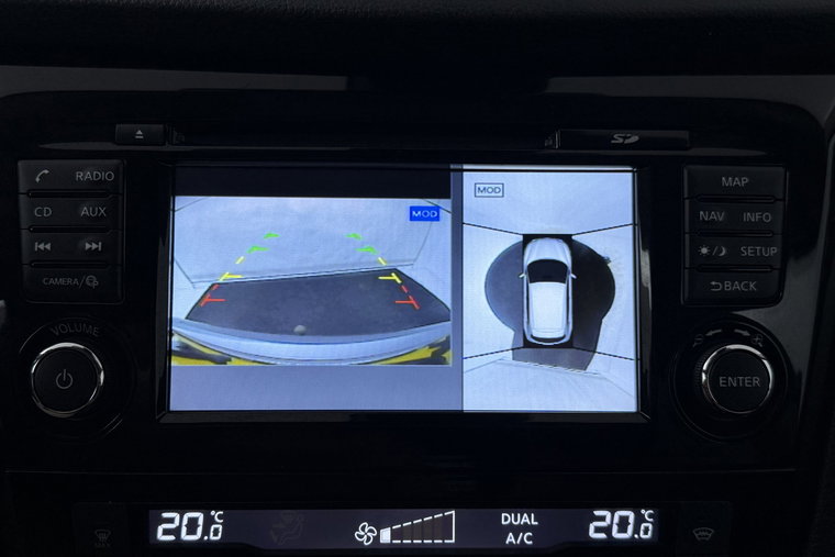 Vehicle Image 17