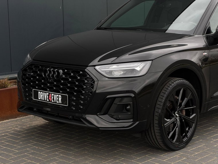 Vehicle Image 35