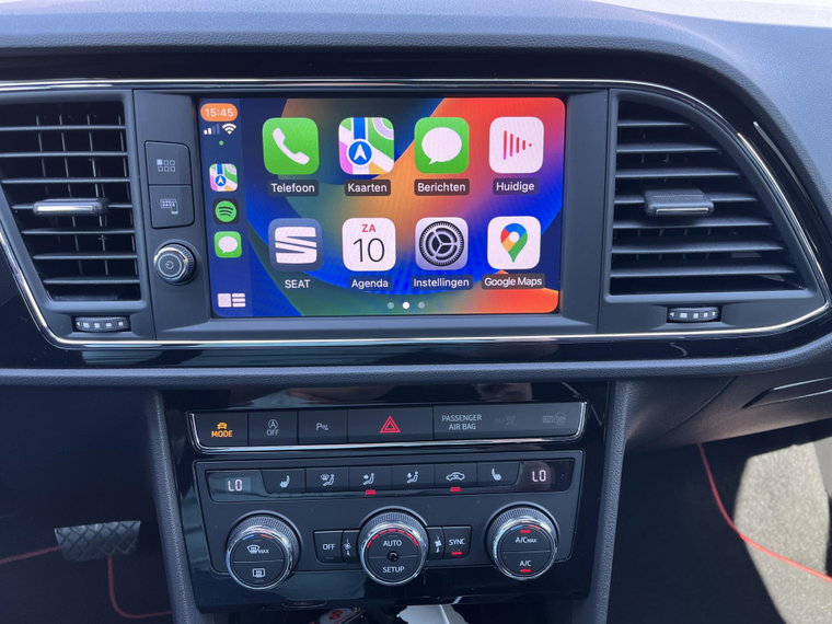 Vehicle Image 25