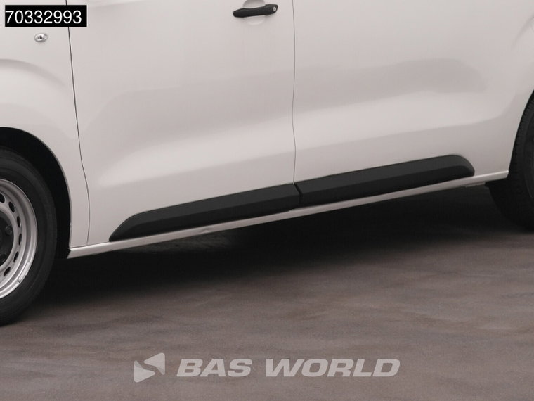 Vehicle Image 39