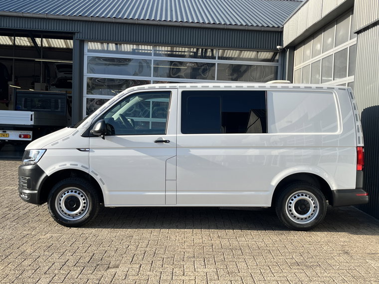 Vehicle Image 40