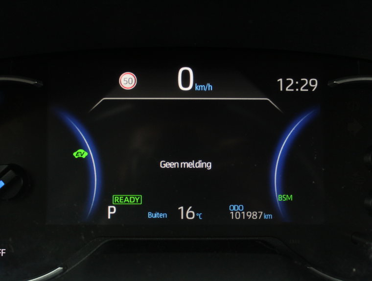 Vehicle Image 52