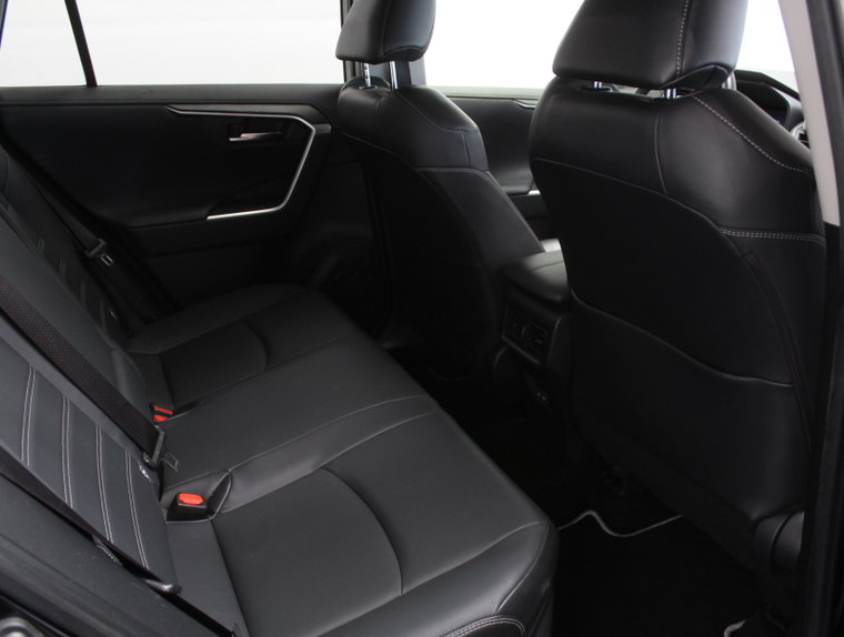 Vehicle Image 60