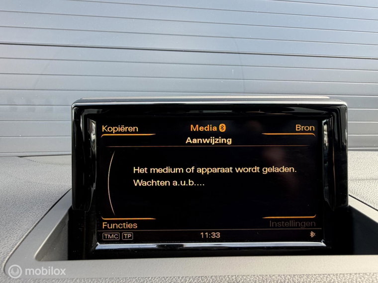 Vehicle Image 42