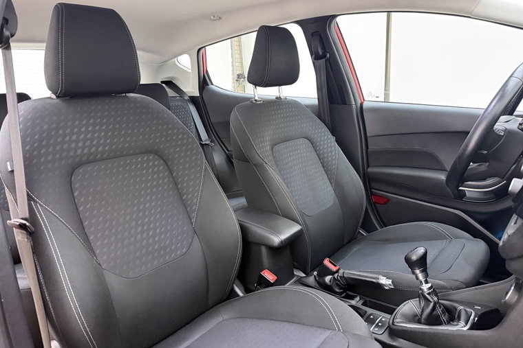Vehicle Image 15