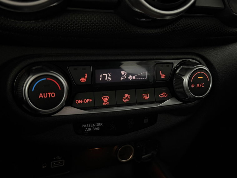 Vehicle Image 28