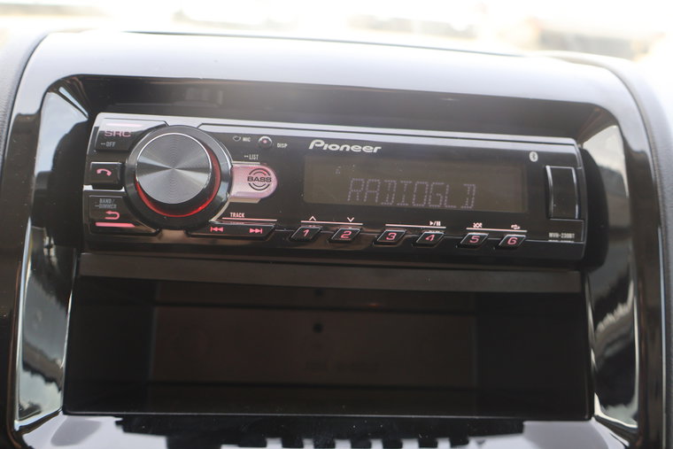 Vehicle Image 21