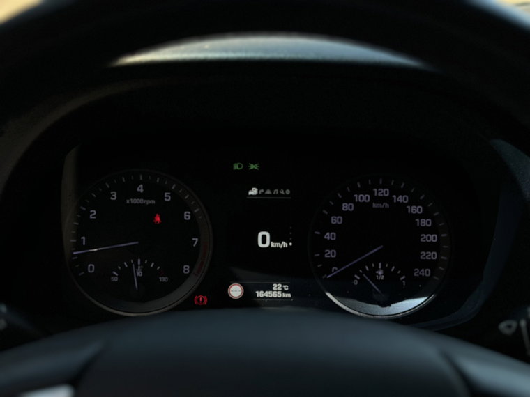 Vehicle Image 22