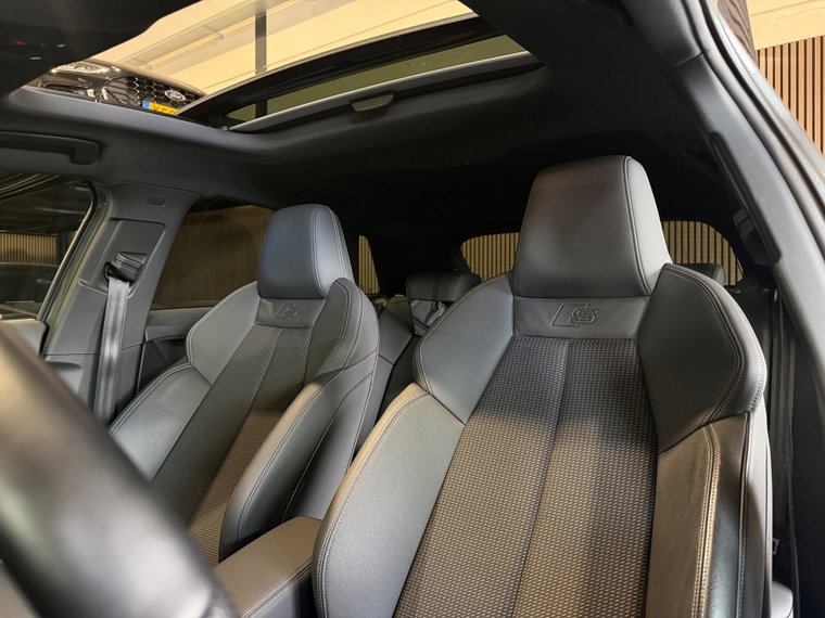 Vehicle Image 39