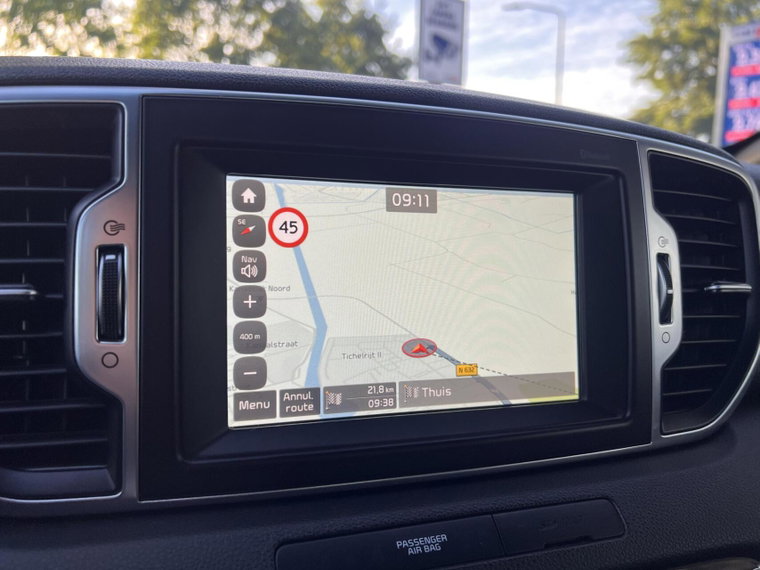 Vehicle Image 28