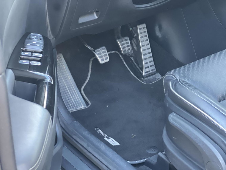 Vehicle Image 45