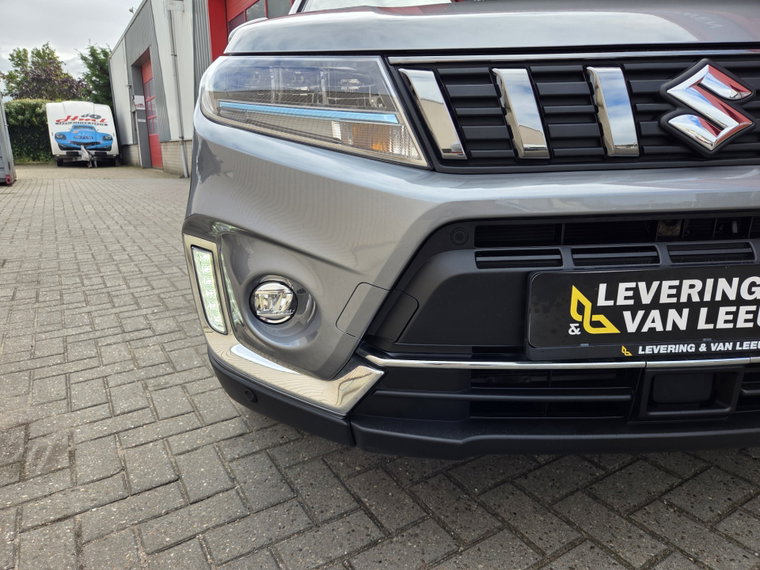 Vehicle Image 12