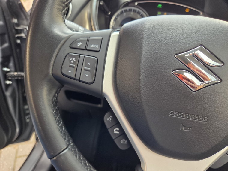Vehicle Image 19