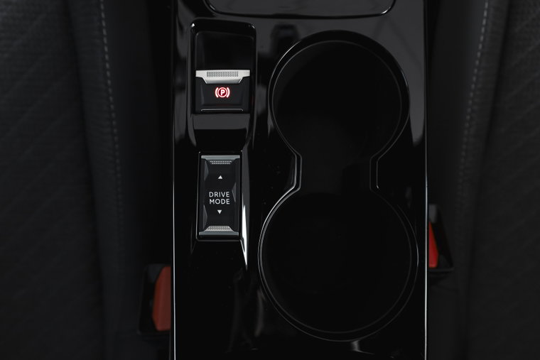 Vehicle Image 26