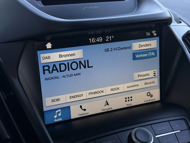 Vehicle Image 22