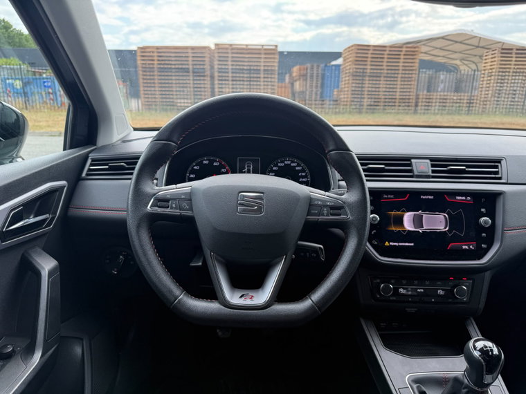 Vehicle Image 28