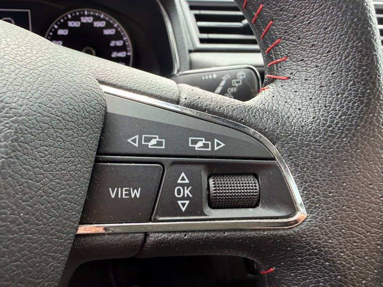 Vehicle Image 37