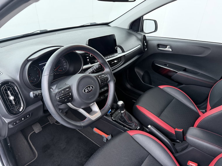 Vehicle Image 18