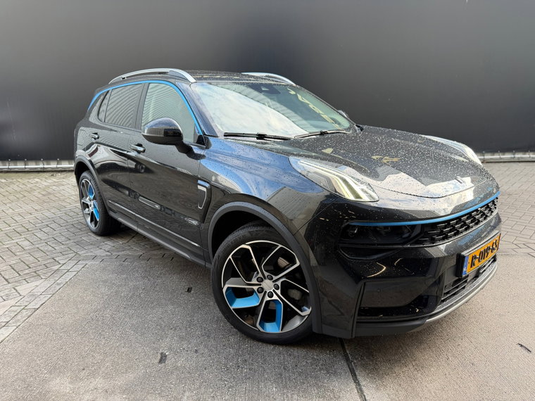 Vehicle Image 16