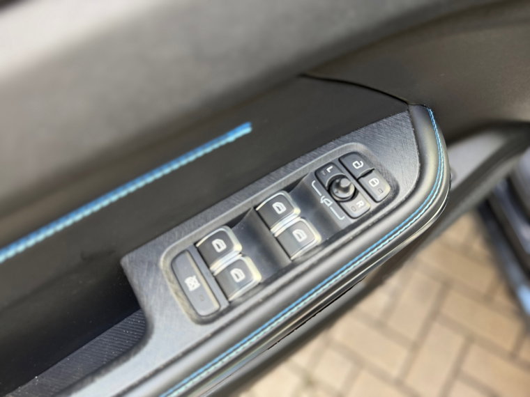 Vehicle Image 39