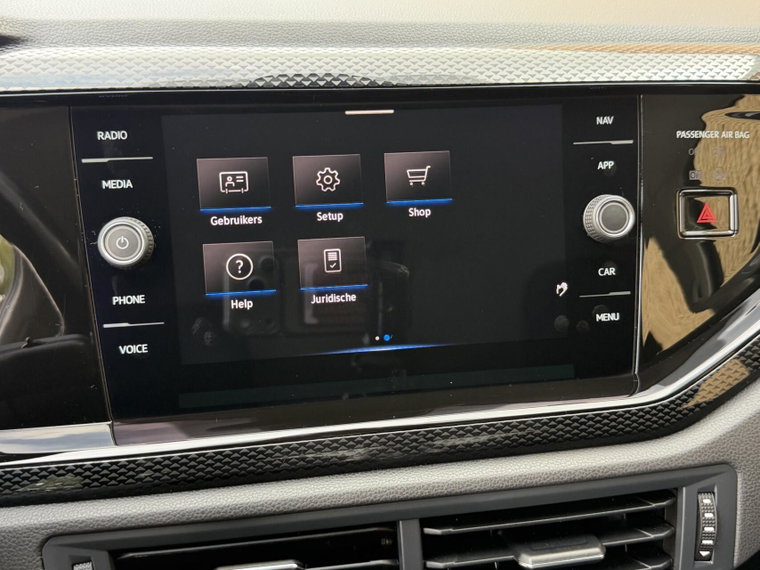 Vehicle Image 22