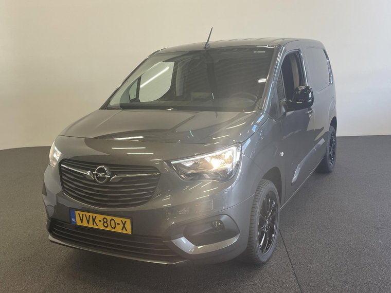 Vehicle Image 30
