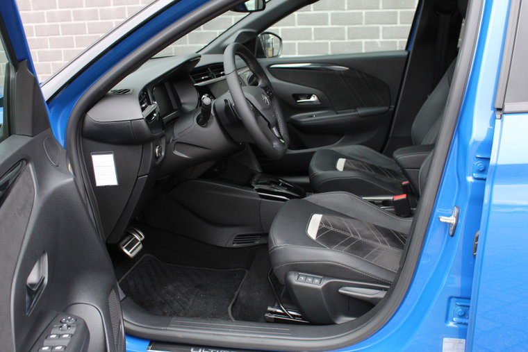 Vehicle Image 8
