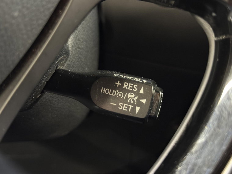 Vehicle Image 24