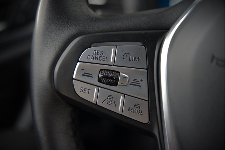 Vehicle Image 39