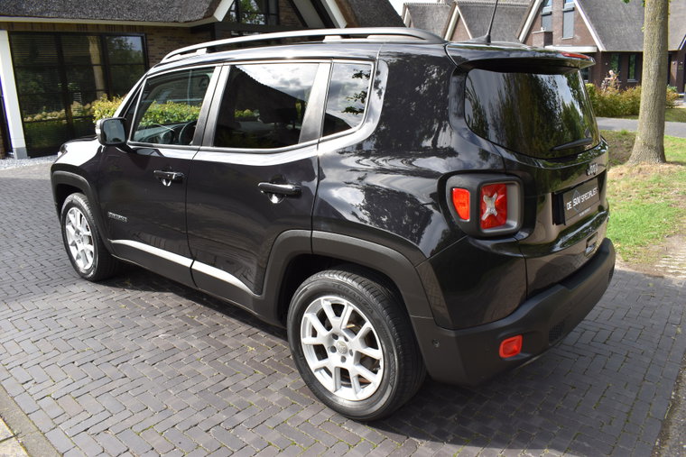 Vehicle Image 39