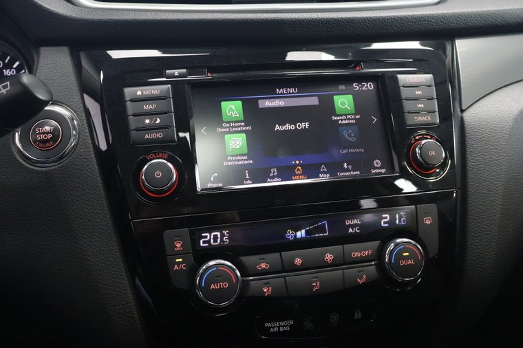 Vehicle Image 23
