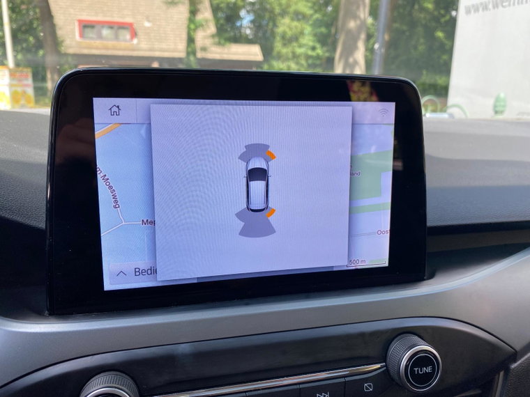 Vehicle Image 19