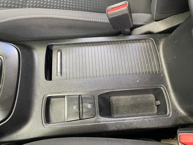 Vehicle Image 27