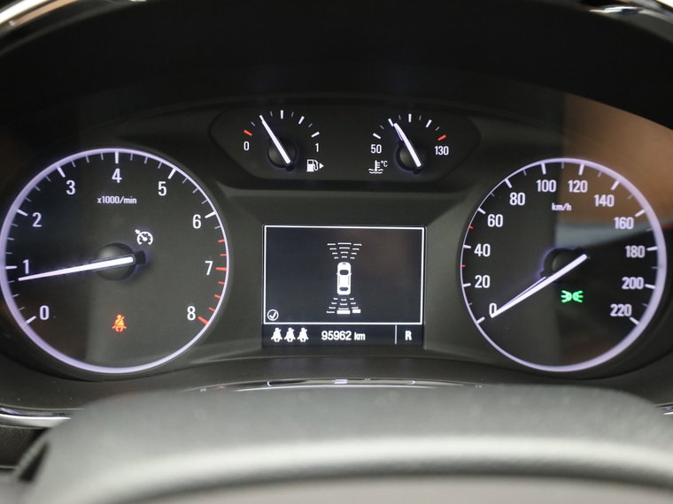 Vehicle Image 26