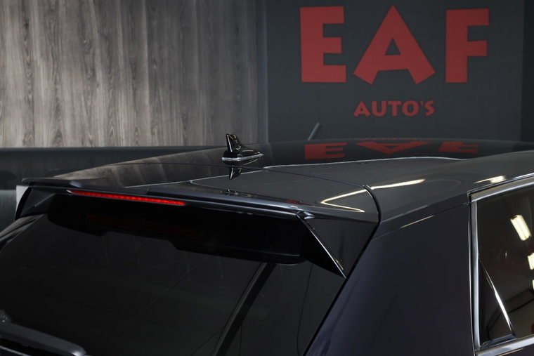Vehicle Image 43