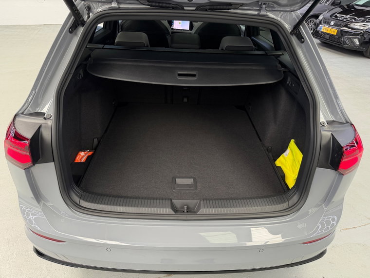Vehicle Image 41