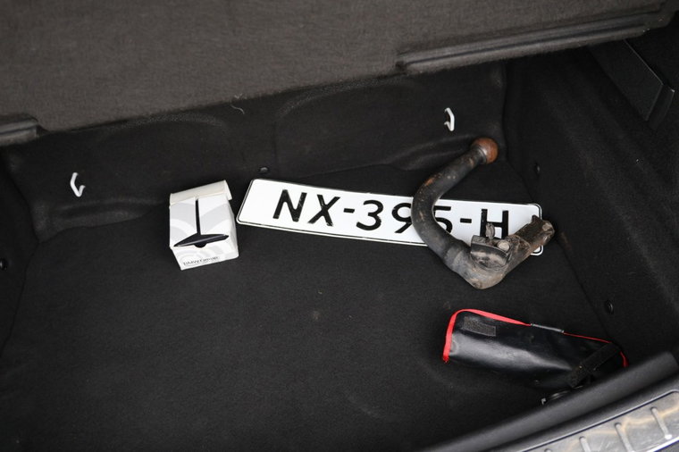Vehicle Image 13
