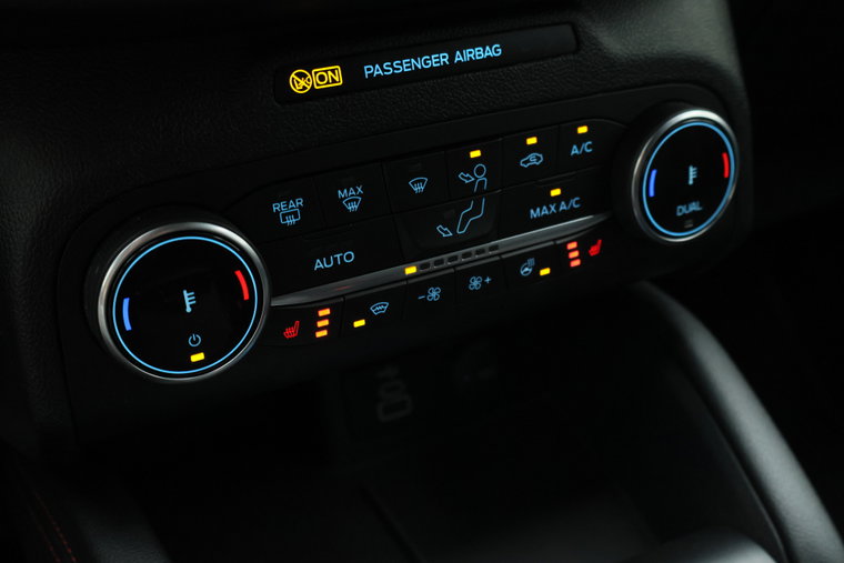 Vehicle Image 48
