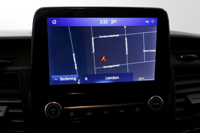 Vehicle Image 18