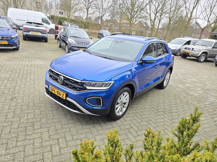 Vehicle Image 50