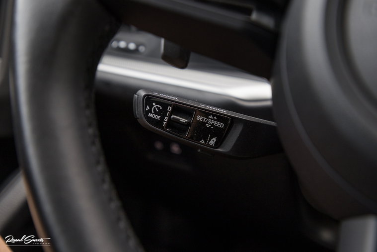 Vehicle Image 42