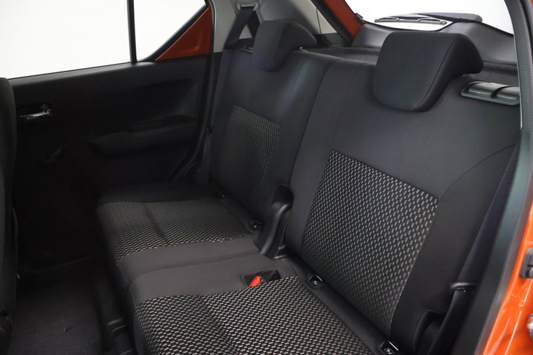 Vehicle Image 12