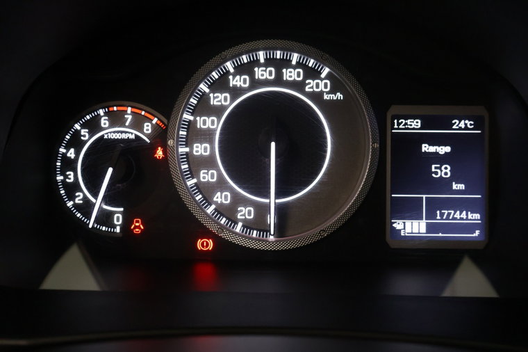 Vehicle Image 18