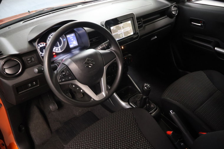 Vehicle Image 8