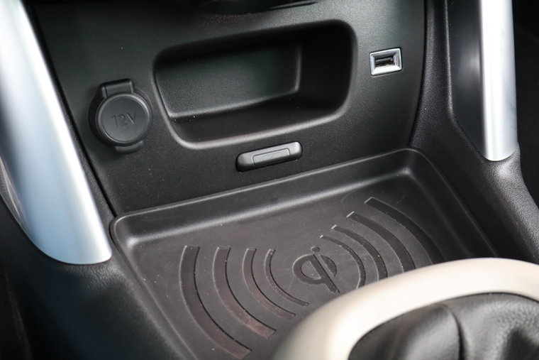 Vehicle Image 23
