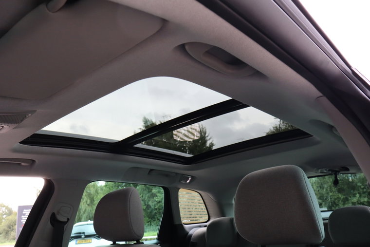Vehicle Image 39
