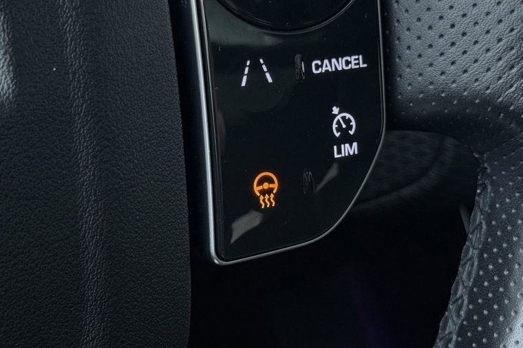 Vehicle Image 37